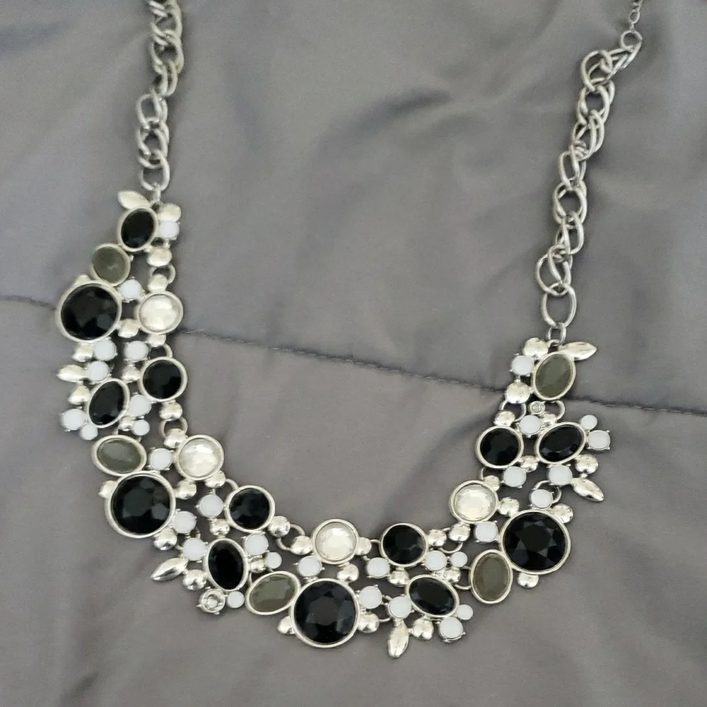 New York & Company Black and Silver Floral Necklace